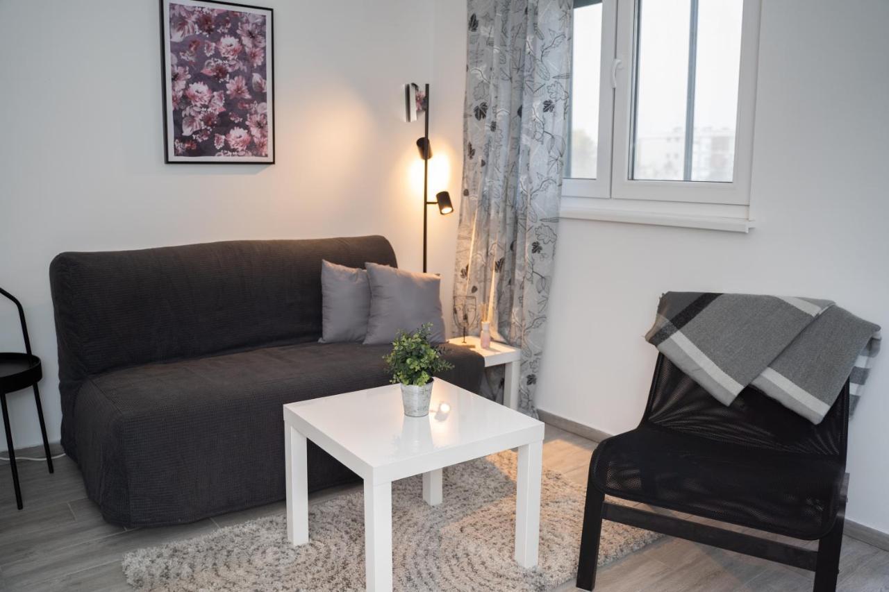 Apartman Ina Осиек Экстерьер фото